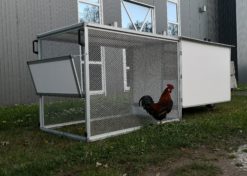Mobiler Hühnerstall mit Freilaufgehege