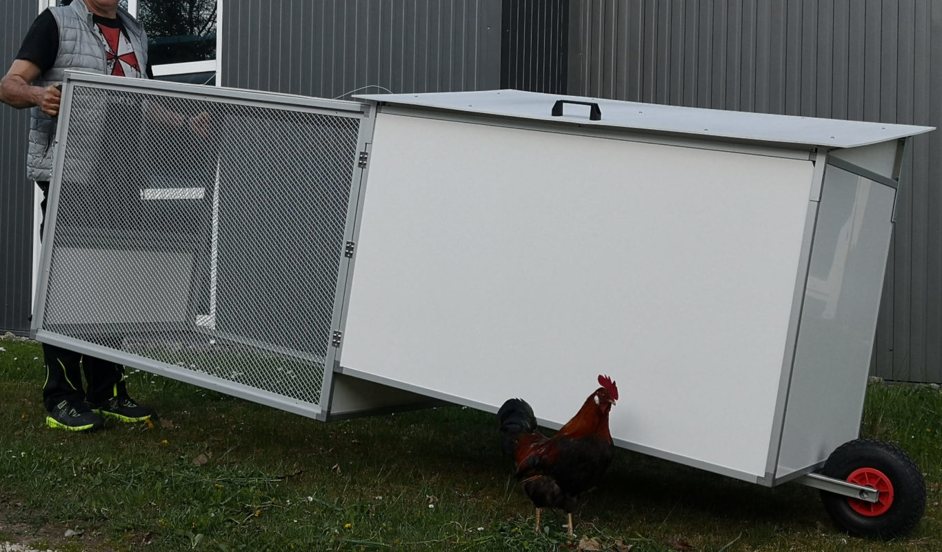 Mobiler Hühnerstall mit Freilaufgehege