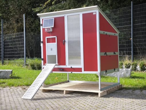 Hühnerstall rot APS Arosio