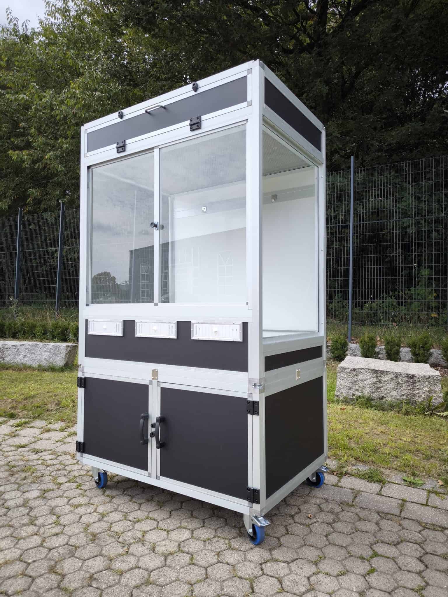 Glasterrarium + Unterschrank